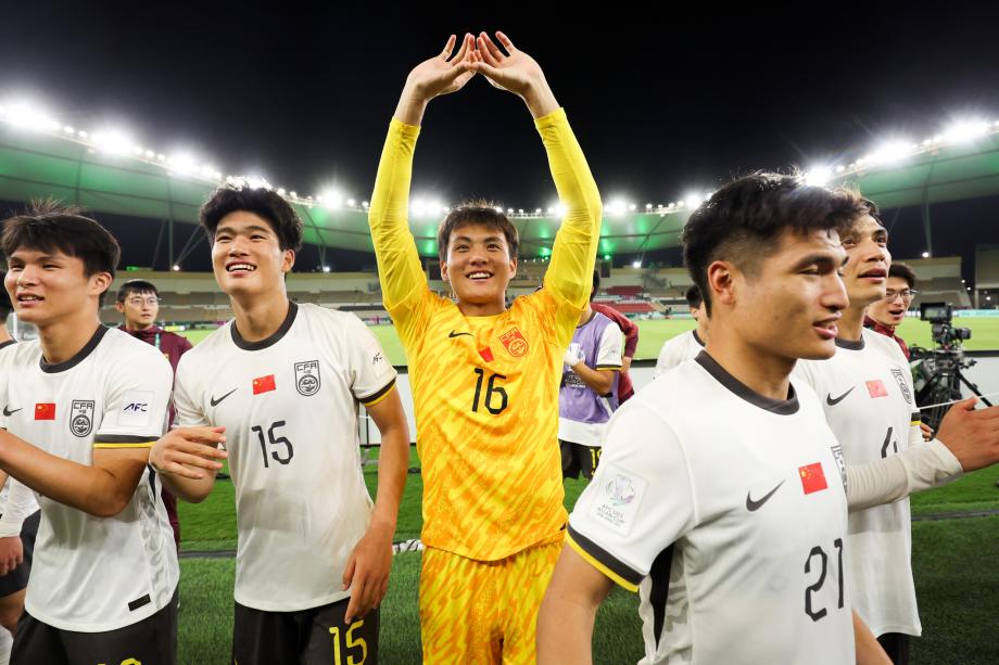 彭啸向余望王钰栋破门 U23国足3-0越南晋级决赛