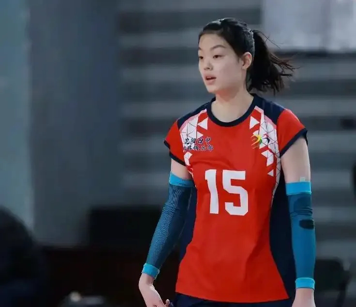 网页版登录-辽宁强力主攻加盟上海青年队！袁心玥师妹来天津女排试训|梁珂菲|黄悦鑫|李盈莹|张磊|杨艺_新浪新闻